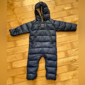 Patagonia 6-12M Infant Hi-Loft Down Sweater Bunting